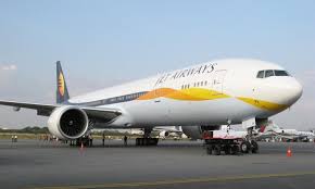 disasteraverted: tailofjetairwaysflighthitsanotherplaneatdelhiairport