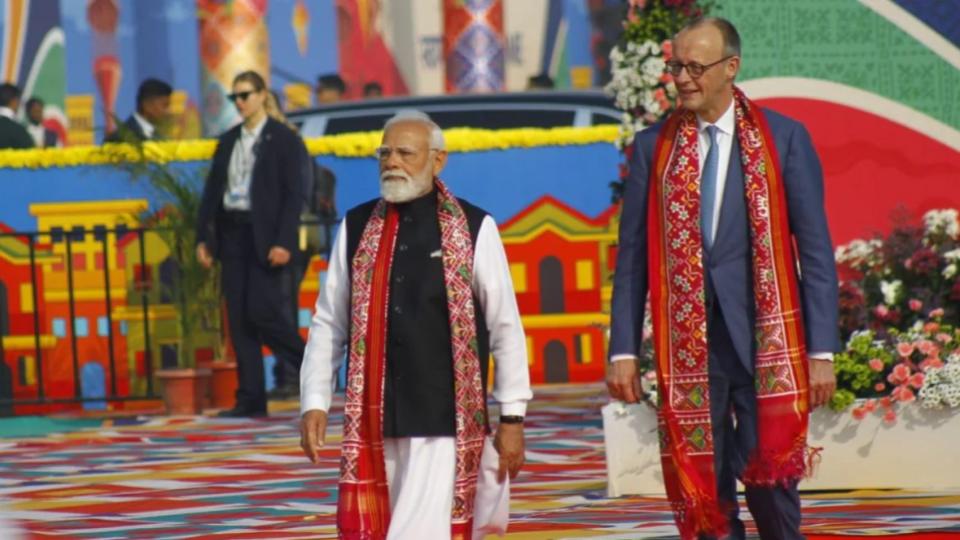 pm-modi-german-chancellor-inaugurate-ahmedabad-international-kite-festival