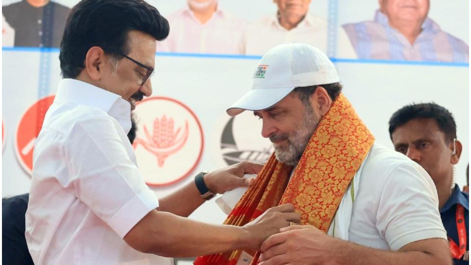DMK And Congress begin formal seat-sharing talks