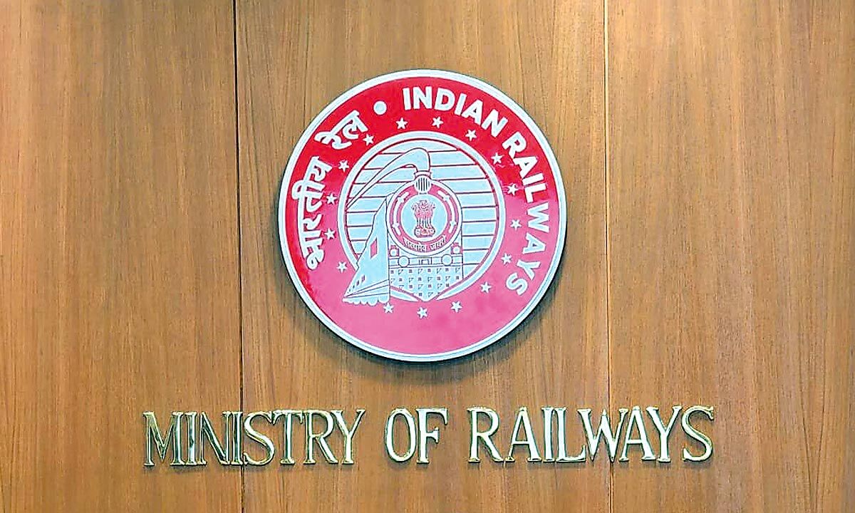 indianrailwaysgearupmachinerytoensureminimaldamagetorailwayassetsinareasaffectedbycyclone‘biparjoy’