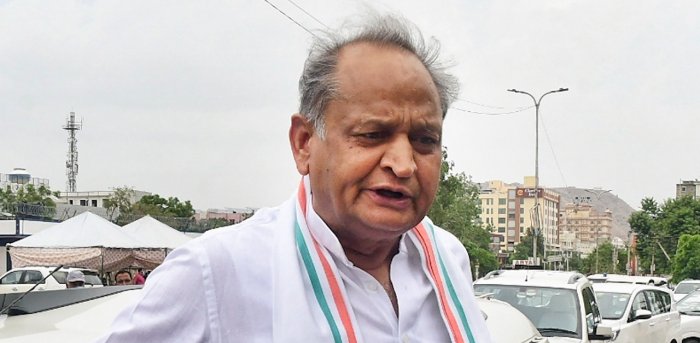 effortsbeingmadetodefamerajasthan:gehlot