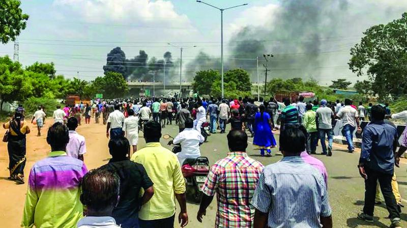 antisterlitefiring:cbiregistersfreshcaseofdacoityandrobberyagainsttamilnadupolice