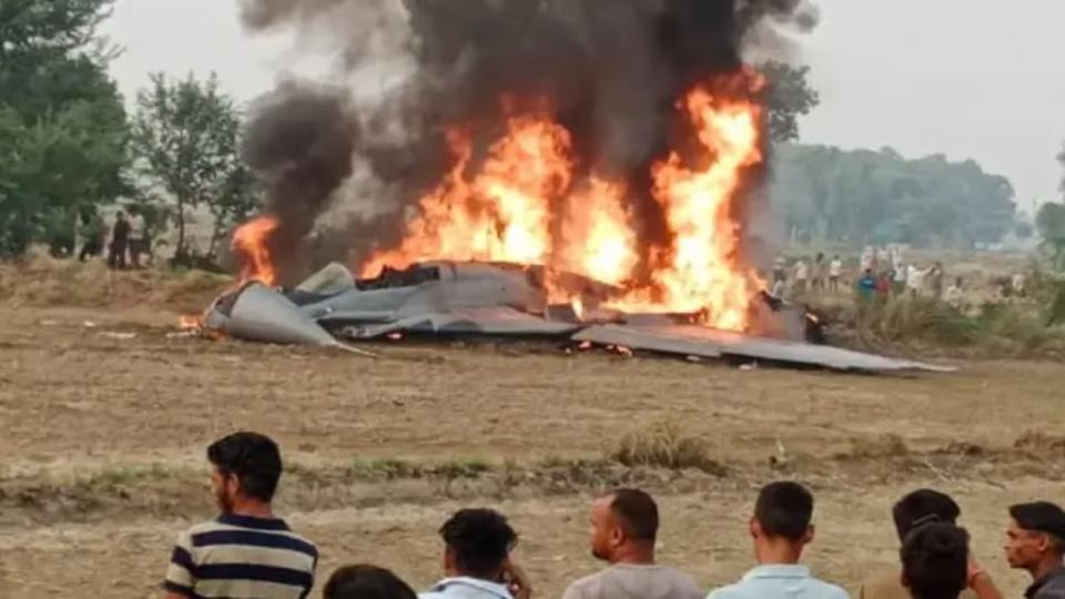 mig29fighterjetcrashesnearagranocasualties