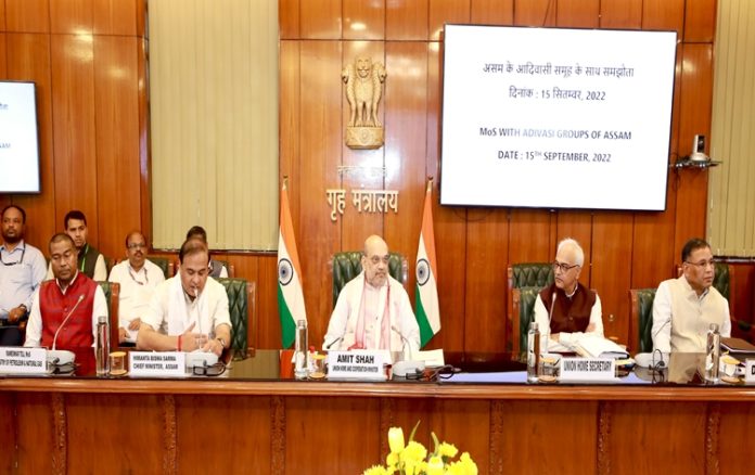 peaceagreementinkedtoenddecadeoldcrisisoftribalsandteagardenworkersinassam