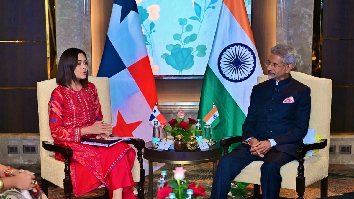 indiapanamasignmoutoenhancecooperationintrainingofdiplomats