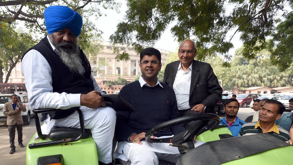 mpdushyantchautalaridestractortoparliamentcourtstrouble
