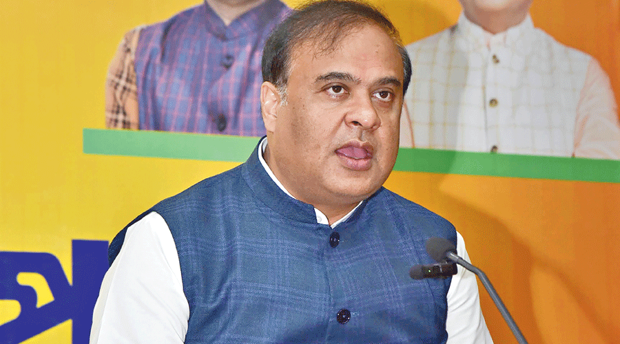over9lakhpeopleinassamgottheiraadhaarbiometricunlockedin2024:cmhimantabiswasarma