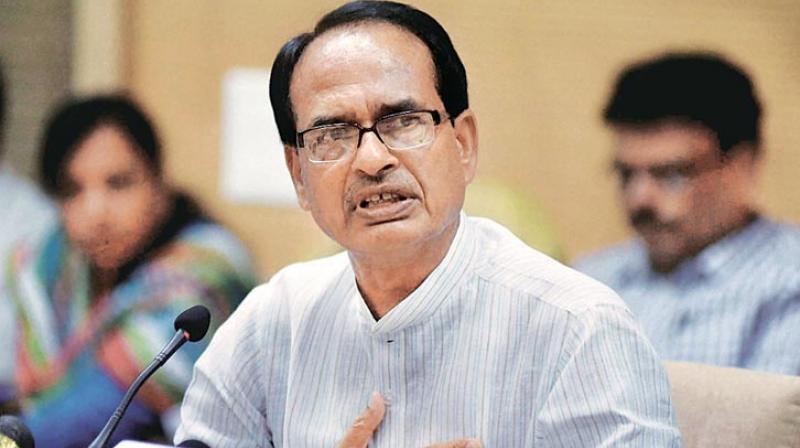 shivrajsinghchouhantellsfarmerstoskippowerbills;congasks‘whataboutyou?’