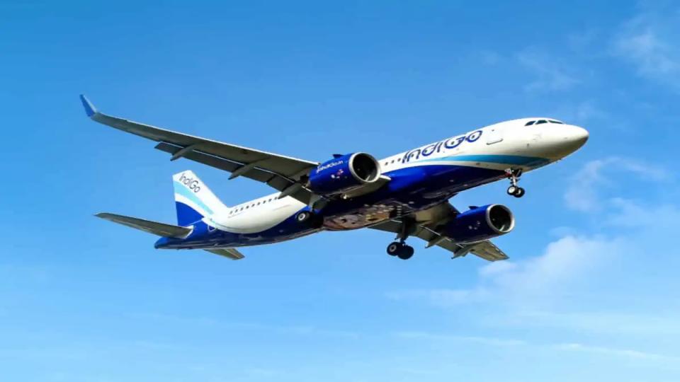indigotoresumeoperationsfromdelhiairport’sterminal1
