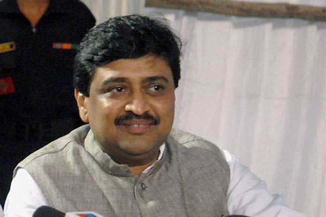 adarshscam:bombayhighcourtsetsasidegovernorssanctiontoprosecuteashokchavan