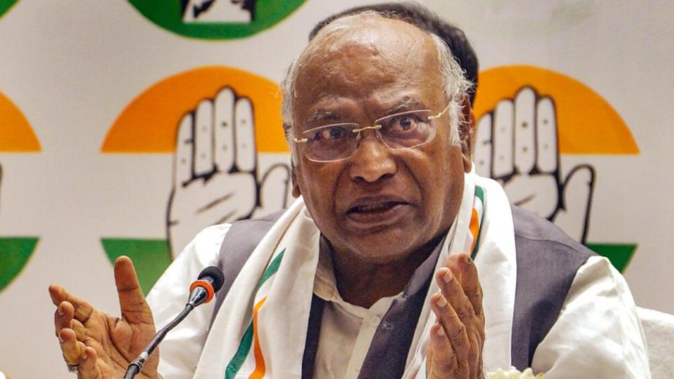 Congress president Kharge condemns attack on CJI Gavai