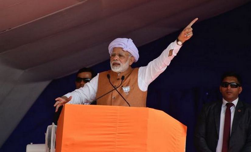 aiyarhasinsultedgujaratbycallinghimneechjaati:modi