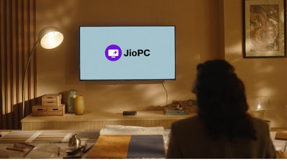 Reliance Jio launches JioPC that can turn TV into computer
