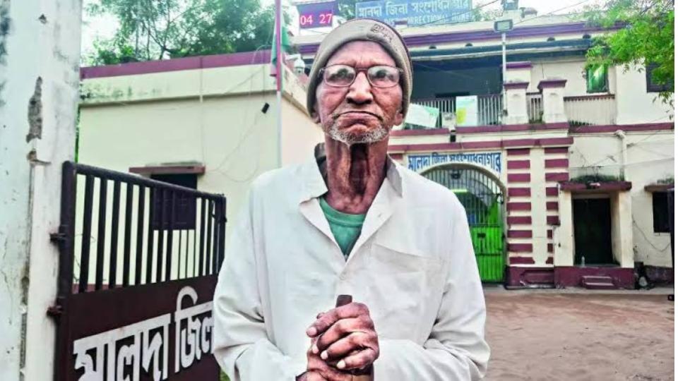 104yearoldmanreleasedafterspending36yearsinbengaljail