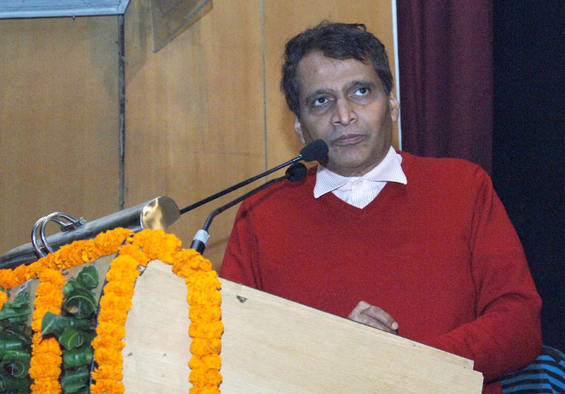 newtrainwillintroducebetweencombatoreandbengalurusoon:sureshprabhu