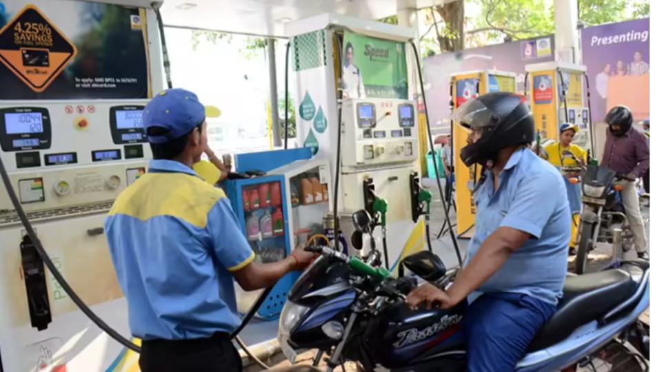 Premium Petrol Prices Hike Up to Rs 2.35 per Litre In India