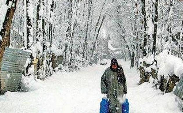 freshsnowfallinkashmirvalley