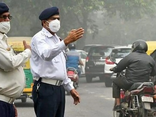 delhipoliceissuesover900challansforusingpressurehornsmodifiedsilencersin5days