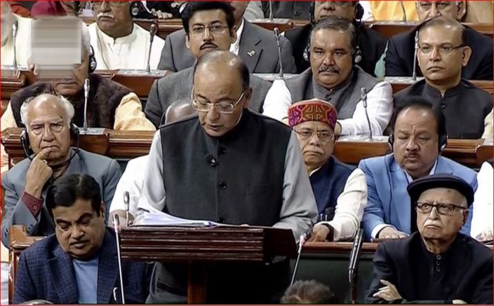 jaitleyreducescorporatetaxrateto25%forrs250crturnover