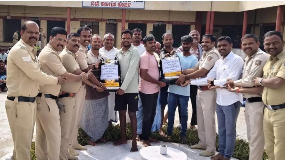 Undertrial Prisoners Skips Meal to Donate Grains for Community Feast in Karnataka