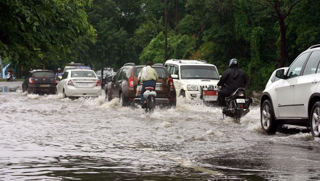 imdissuesheavyrainwarningfor27districtsinmadhyapradesh