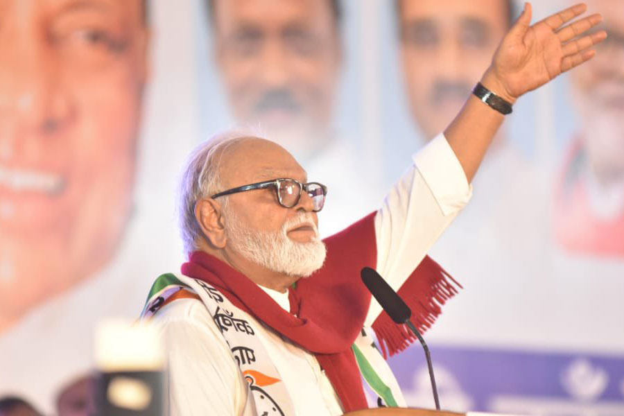 bhujbalannouncesprotestsagainststategovernmentovermarathaquotaissue