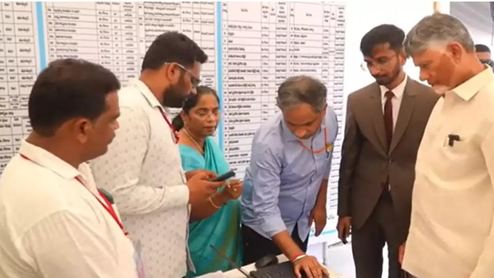 CM Naidu Targets Land Resurvey 2.0 by 2027, Alleges YSRCP Tampered With Land Records