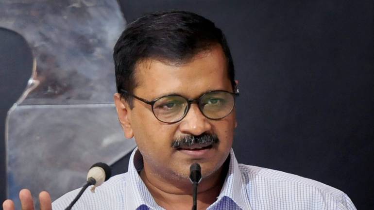 afterchillipowderattackmanarrestedwithlivebulletatkejriwalshouse
