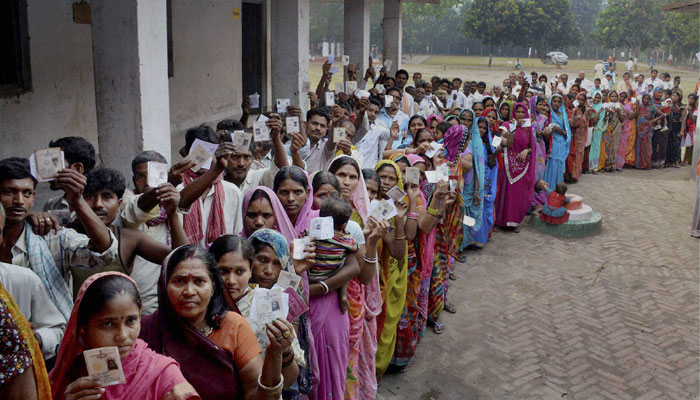 votingforsecondandfinalphaseofgujaratpollsbegins