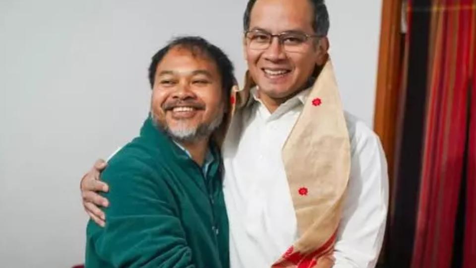 Congress Forms Alliance with Akhil Gogoi-led Raijor Dal in Assam