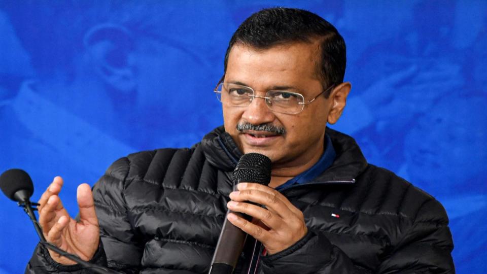 delhiassemblypollsbjpcallskejriwal‘aapdaeazam’