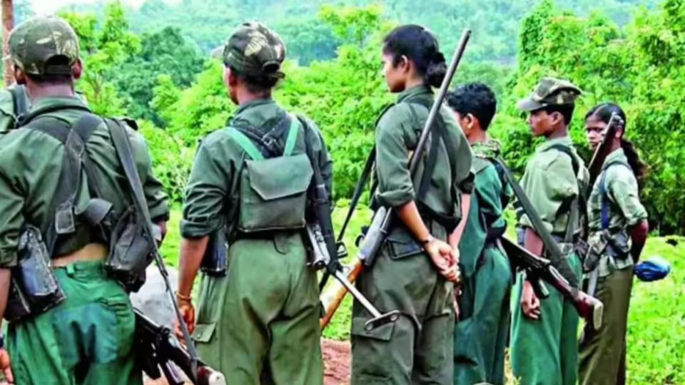 Eight Jharkhand-Based Naxalites Surrender in Bijapur