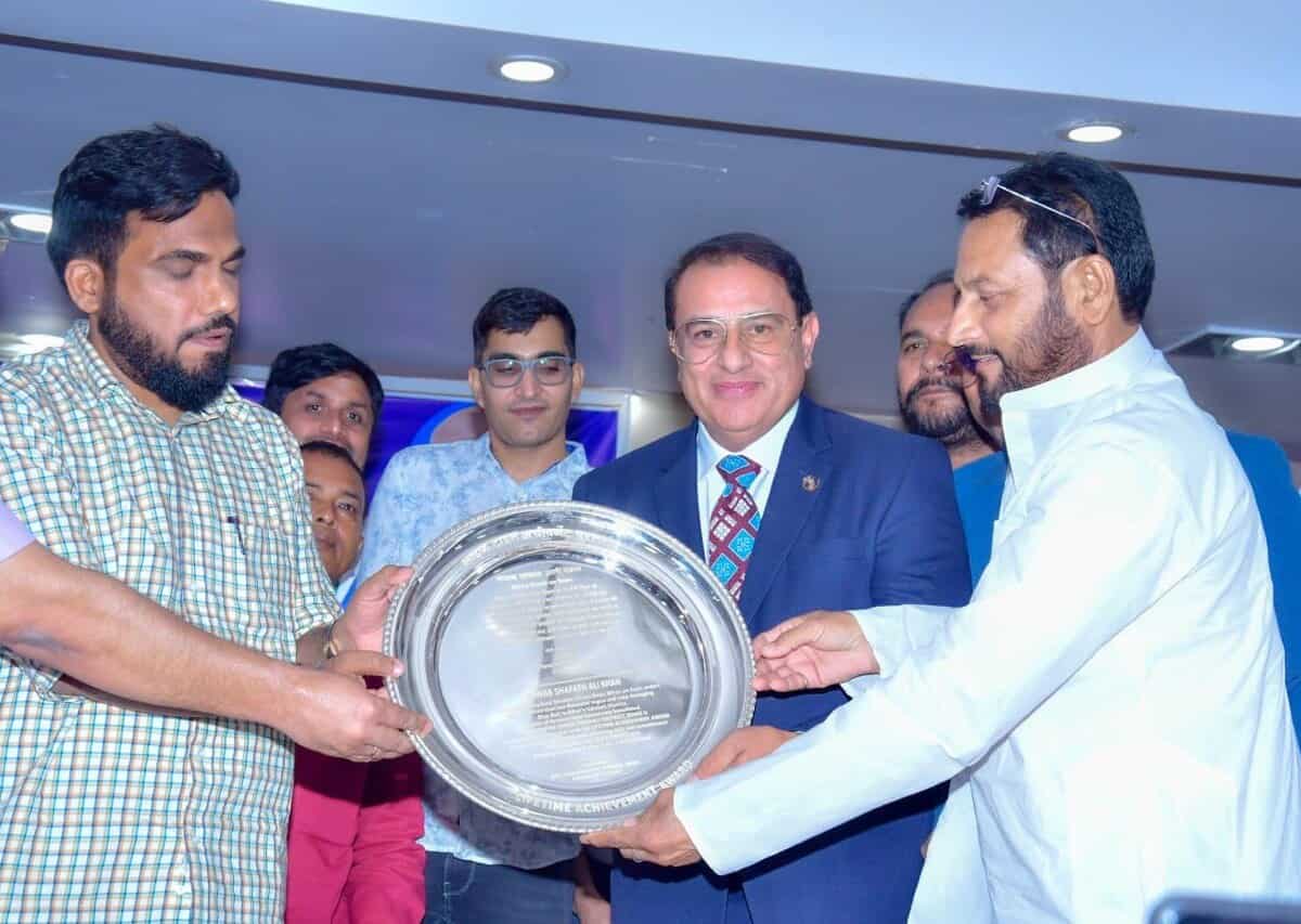 Lifetime Achievement Award bestowed to Nawab Shafath Ali Khan
