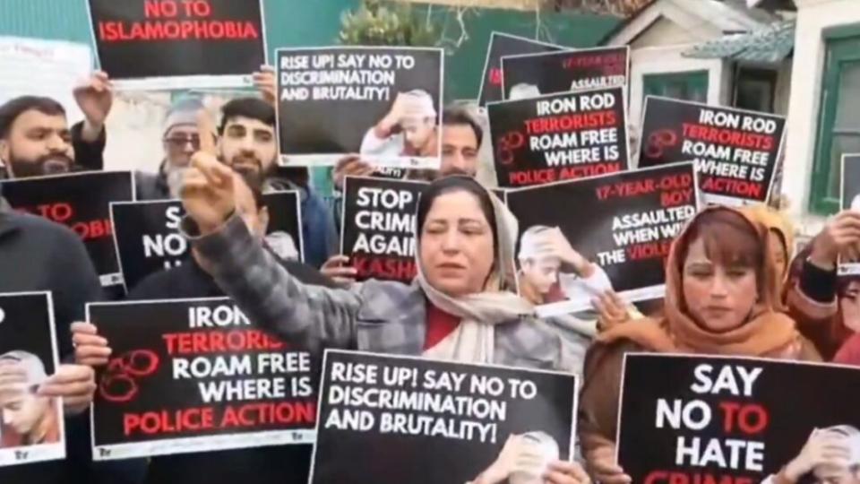 PDP Protest Over Attacks on Kashmiris in Other States