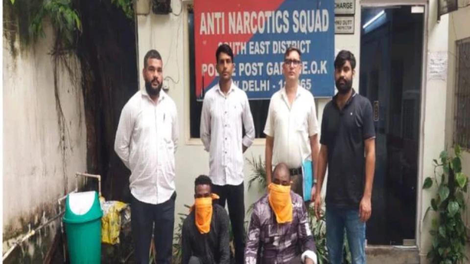Two African held with drugs worth Rs 10 lakh in Delhi