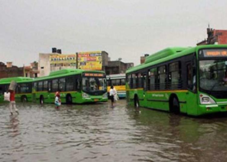 rainsbringdownmercuryindelhi