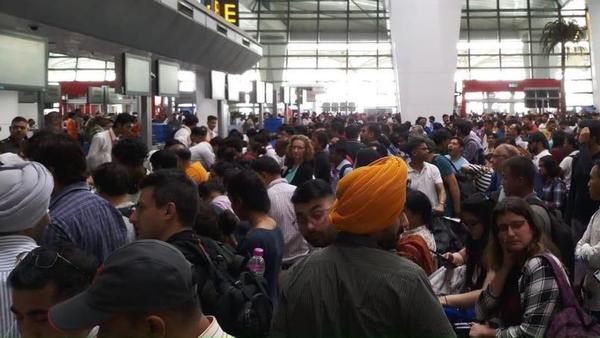 immigrationsystemserverdownatdelhiairport