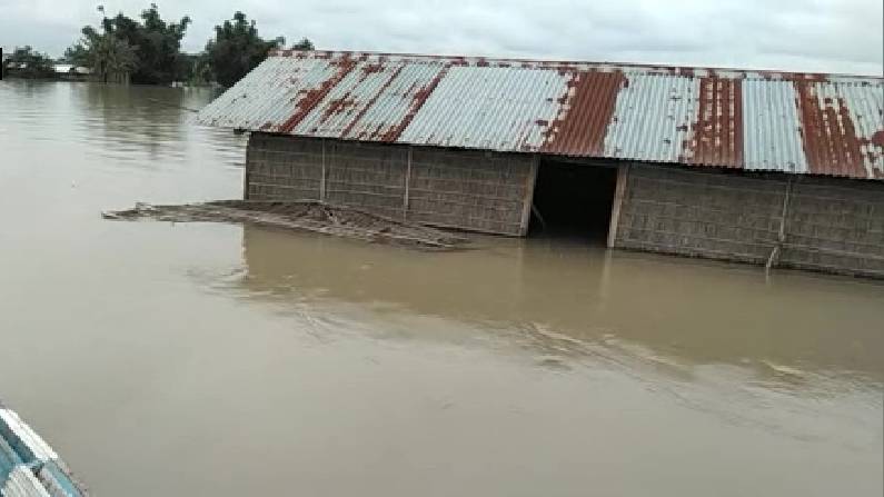 floodsaffectover5500villagesin32districtsofassam