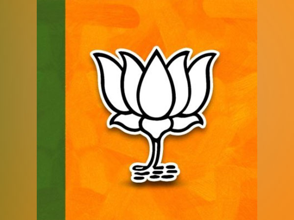 bjpissueswhiptoitsloksabhampstobepresentinlowerhouse