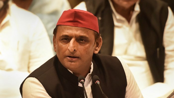 akhileshcreditsfarmersforwithdrawaloffarmlaws