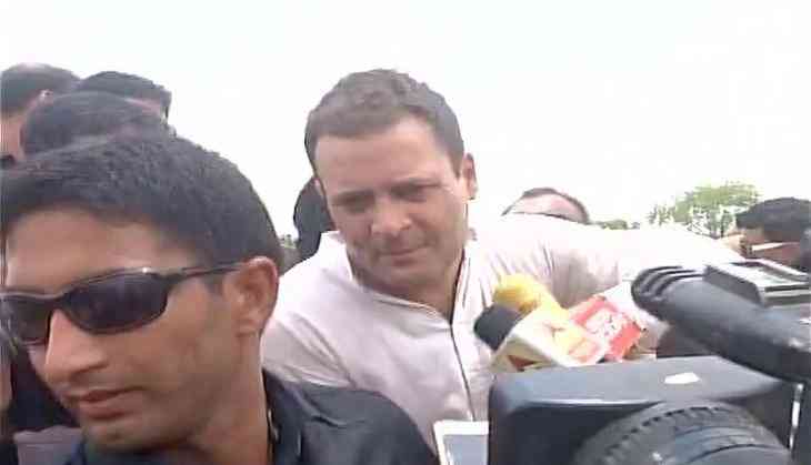 mandsaur:rahulgandhimeetskinofdeceasedfarmers