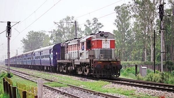 railwaysannouncespassengerfarehike