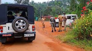 fireexchangereportedbetweenthunderboltteamofkeralapoliceandmaoistsataayamkudihillsinkannurdistrict