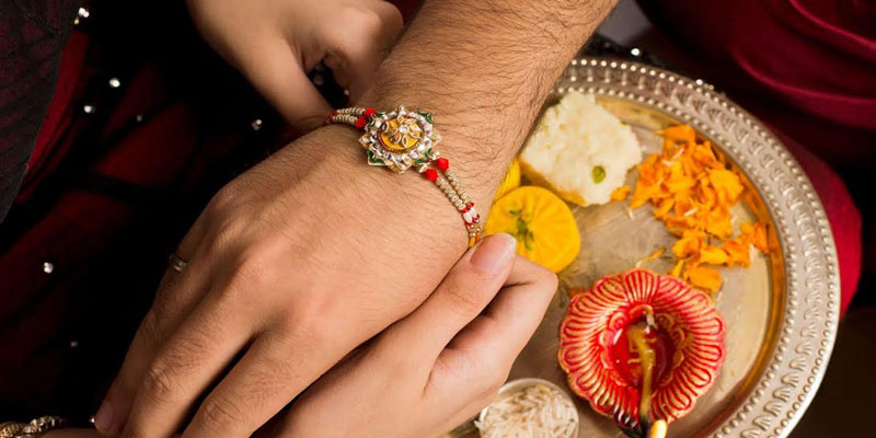 rakshabandhantobecelebratedindifferentpartsofcountrytodaytomorrow