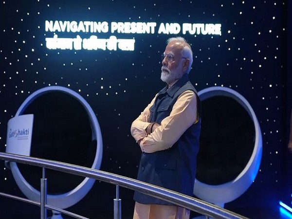 pmmodimakessurprisevisittopmgatishaktianubhutikendraindelhi