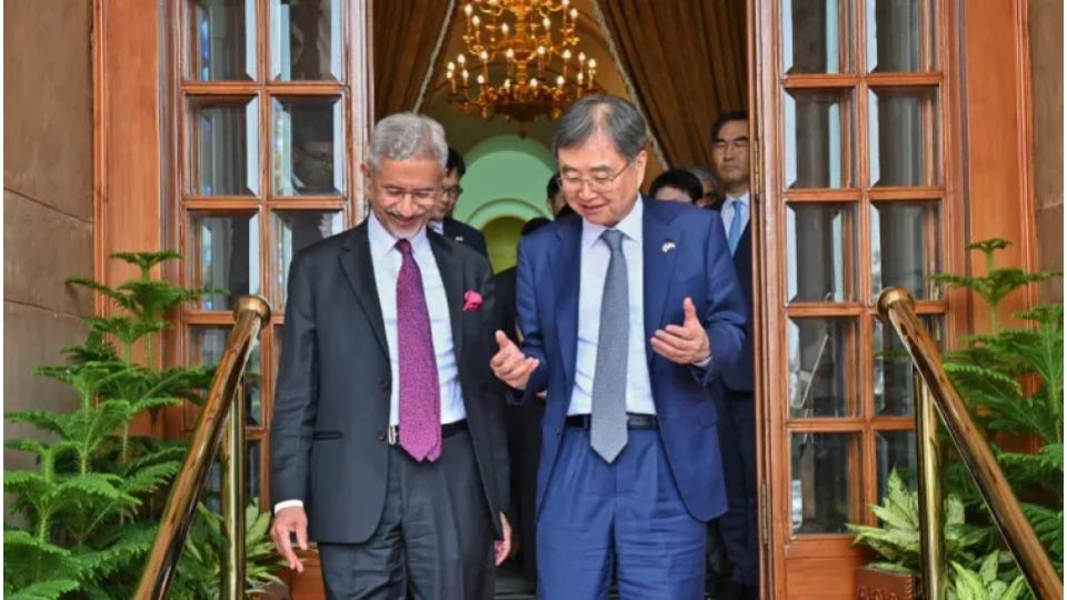 EAM Jaishankar welcomes South Korea Foreign Minister in New Delhi
