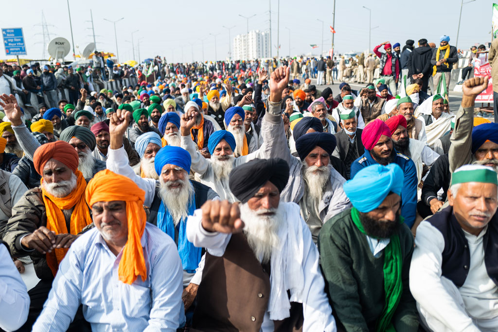 protestingindianfarmersbeginhungerstrike