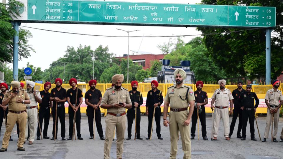 Tight Security at Chandigarh-Mohali Border 
