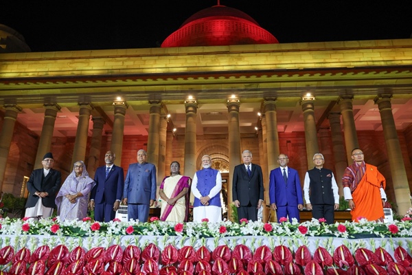 indiawillcontinuetoworkforpeaceprogressandprosperityofregionduringhisthirdterm:pmmodi