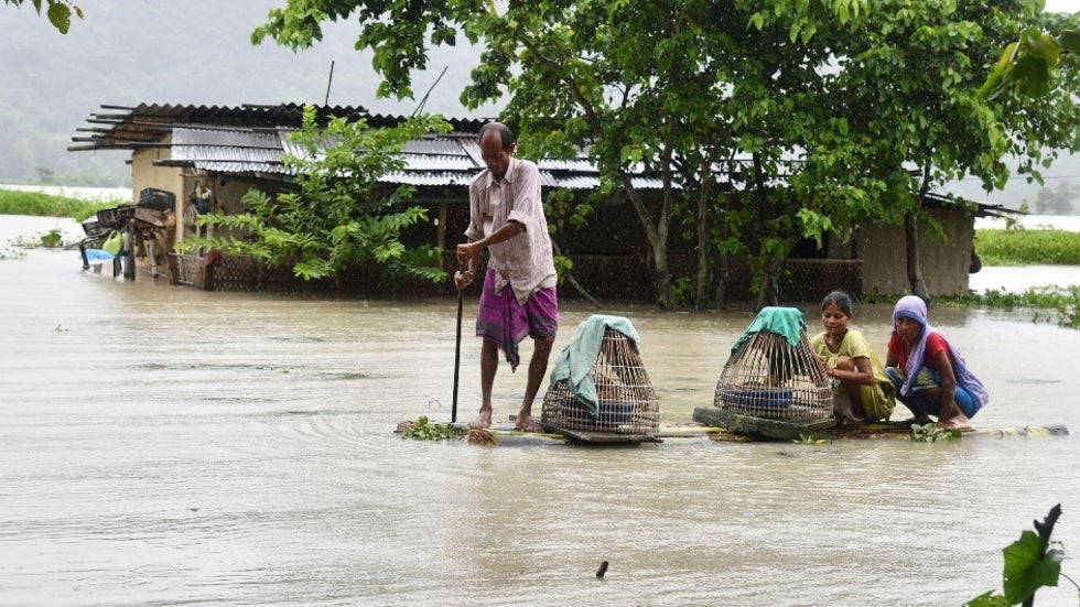 floodsituationimprovesinassam